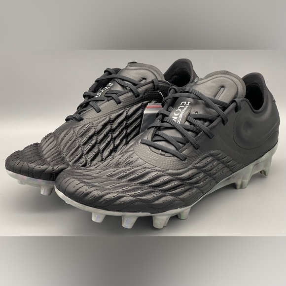 Under Armour Magnetico Elite 3 FG Soccer Cleats Black Womens Sz 9.5 Men Sz 8 NEW